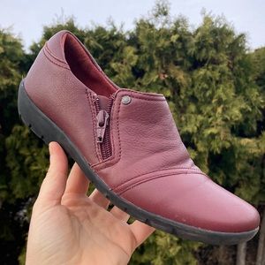 Clarks Ordell Baytown Red Leather Slip On Shoe Womens Size 8M